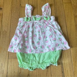 ABSORBA PINK AND GREEN STRAWBERRY GRAPHIC PRINT ONE PIECE ROMPER SIZE 3/6 MONTHS